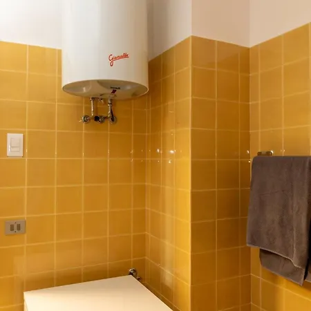 Camelia Apartment *